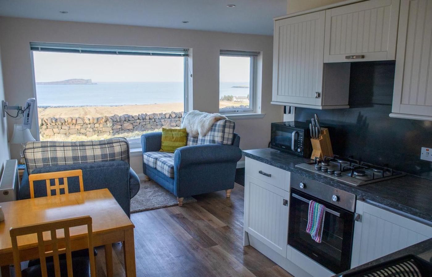Solas Alainn Chalet Portree Exterior photo